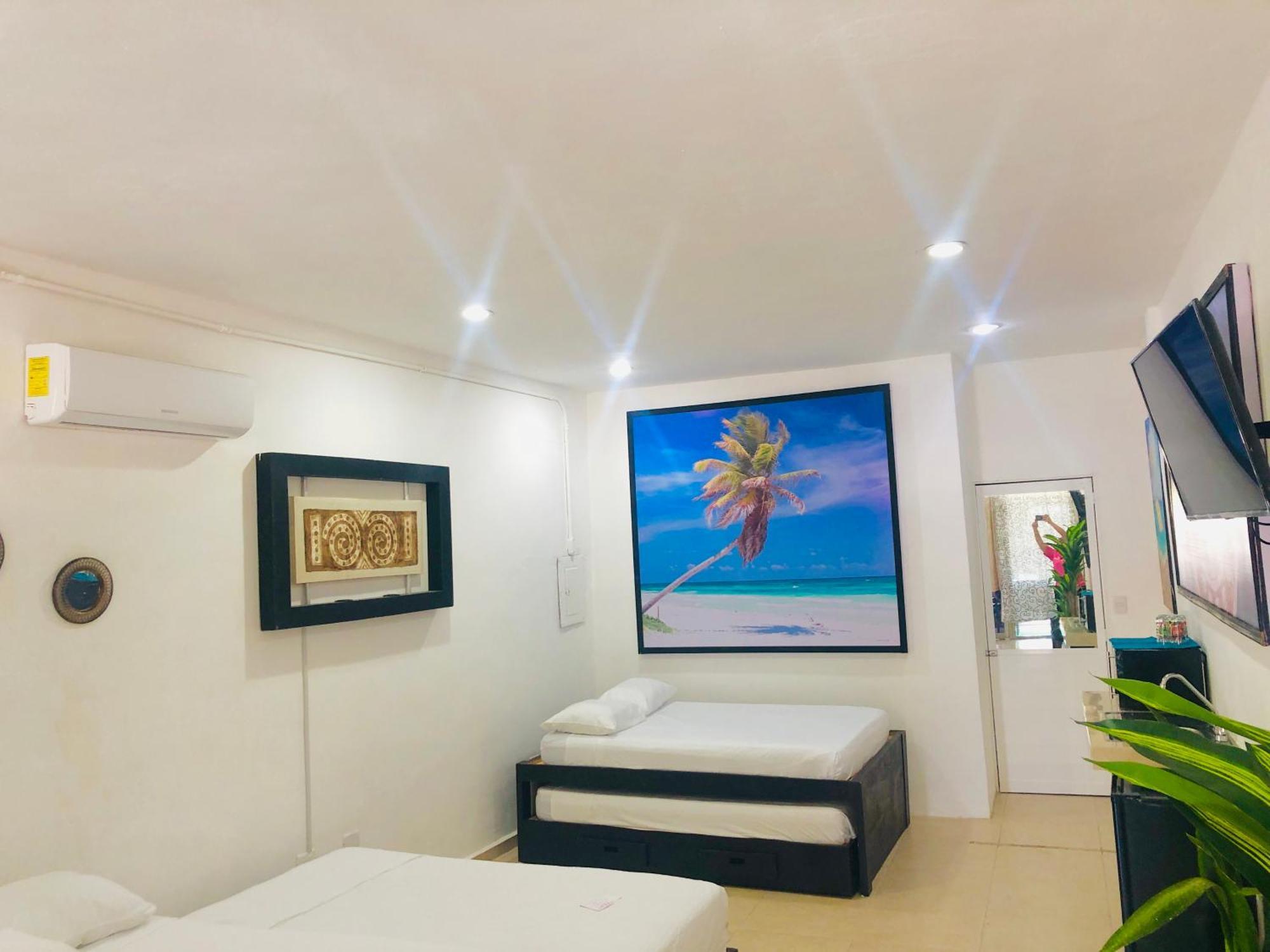 Easy Hotel Playa del Carmen Exterior foto